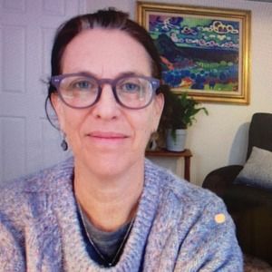 Meet your Posher, Jeanne